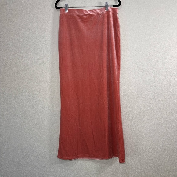 Reformation Adalynn Two Piece Light Pink Velvet Skirt Set Medium - Picture 4 of 5